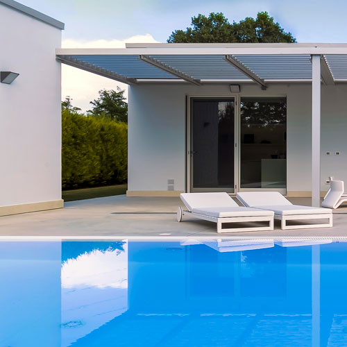piscina-con-recubrimiento-unicolor-azul-nordico-cgt-pools